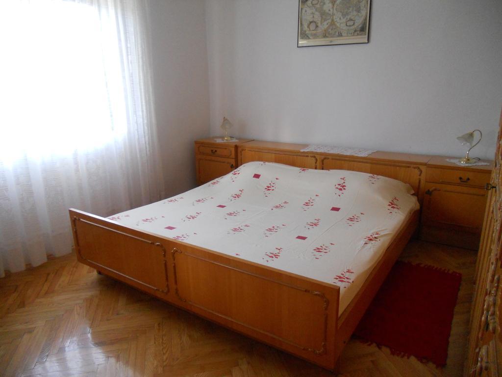 Apartment Guste Šibenik Quarto foto