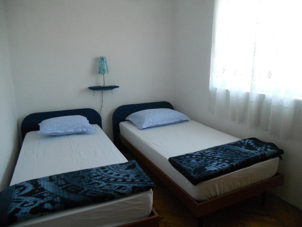 Apartment Guste Šibenik Quarto foto