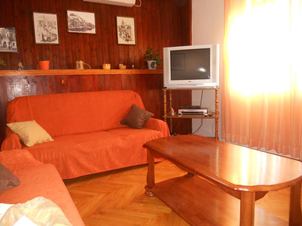 Apartment Guste Šibenik Quarto foto