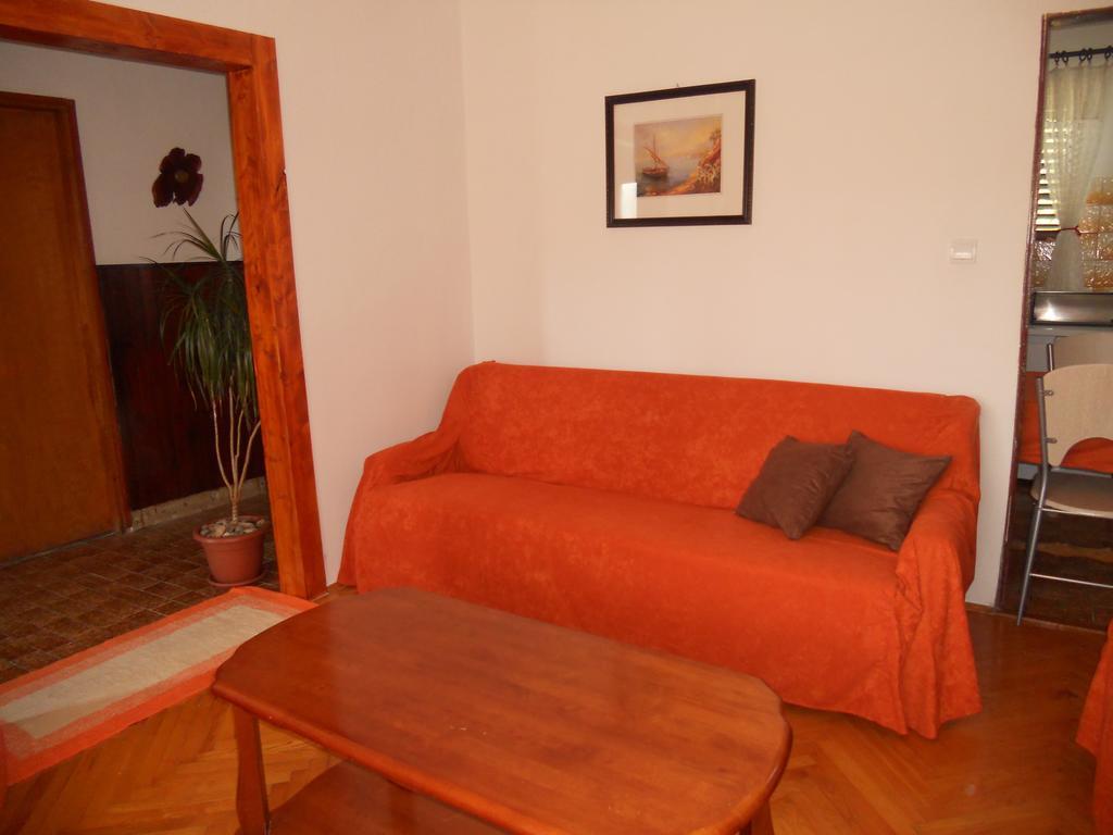 Apartment Guste Šibenik Quarto foto
